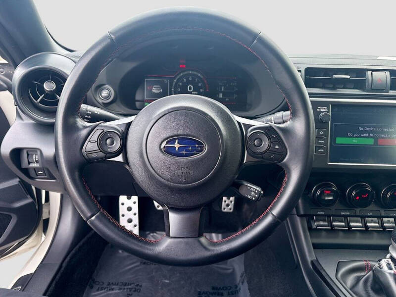 2024 Subaru BRZ tS