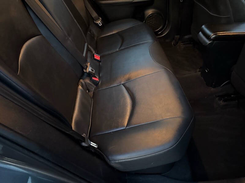 2016 Toyota Prius Three Touring