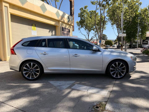 2015 Volvo V60 T5 Drive-E Premier