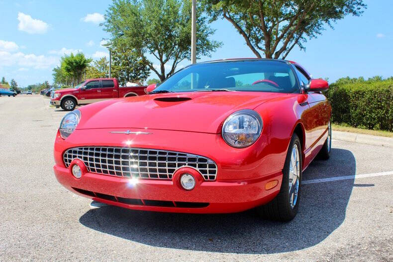 2002 Ford Thunderbird Deluxe