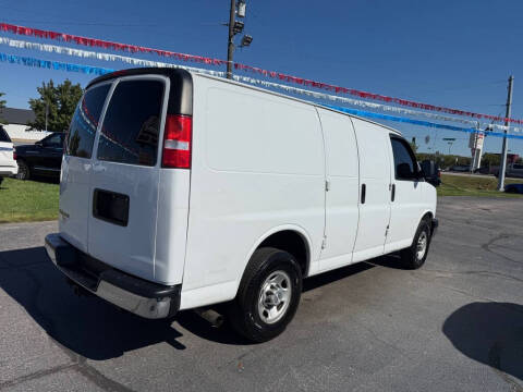 2019 Chevrolet Express 2500