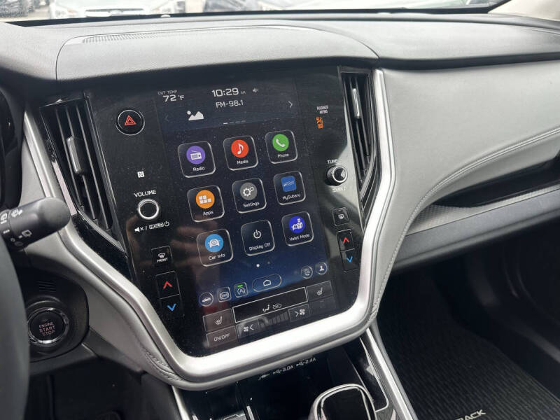 2023 Subaru Outback Premium