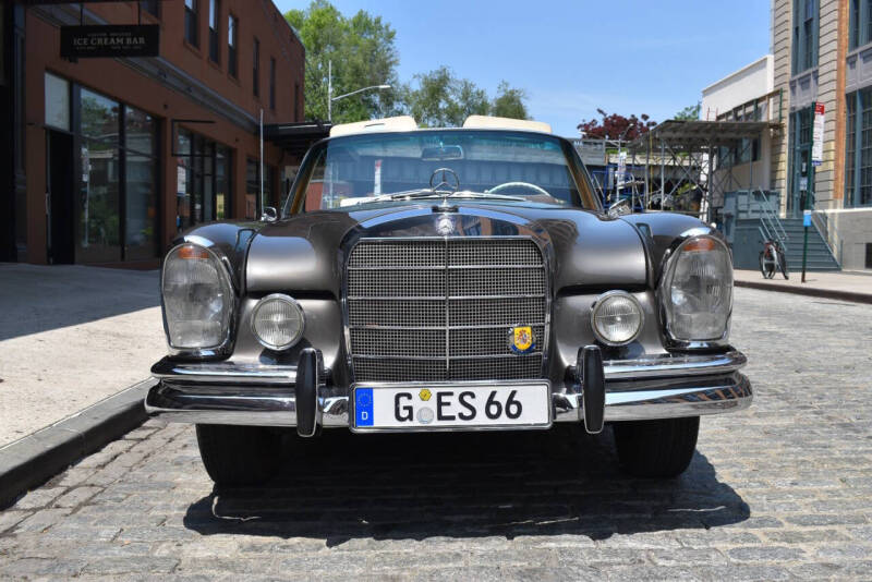 1966 Mercedes-Benz 300-Class
