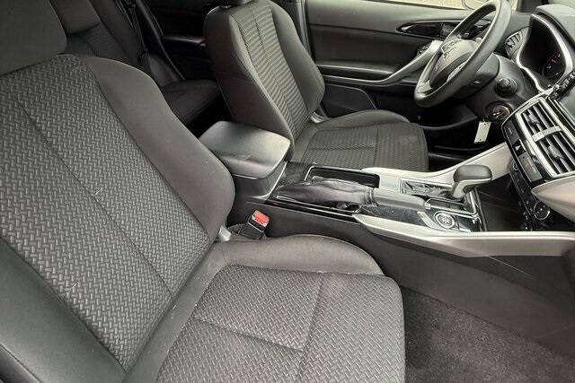 2019 Mitsubishi Eclipse Cross ES