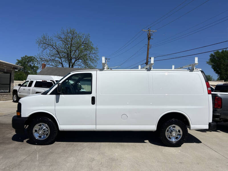 2017 Chevrolet Express 2500