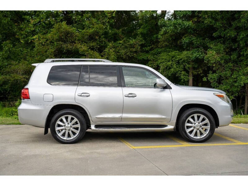 2009 Lexus LX 570