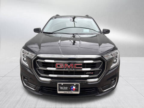 2024 GMC Terrain AT4