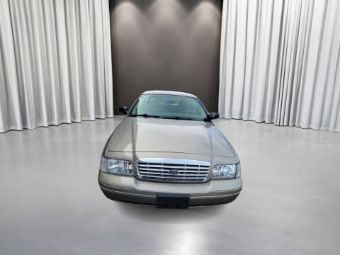 2004 Ford Crown Victoria