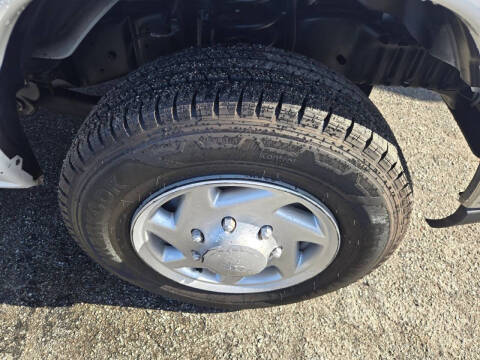 2012 Ford E-Series E-350 SD XLT