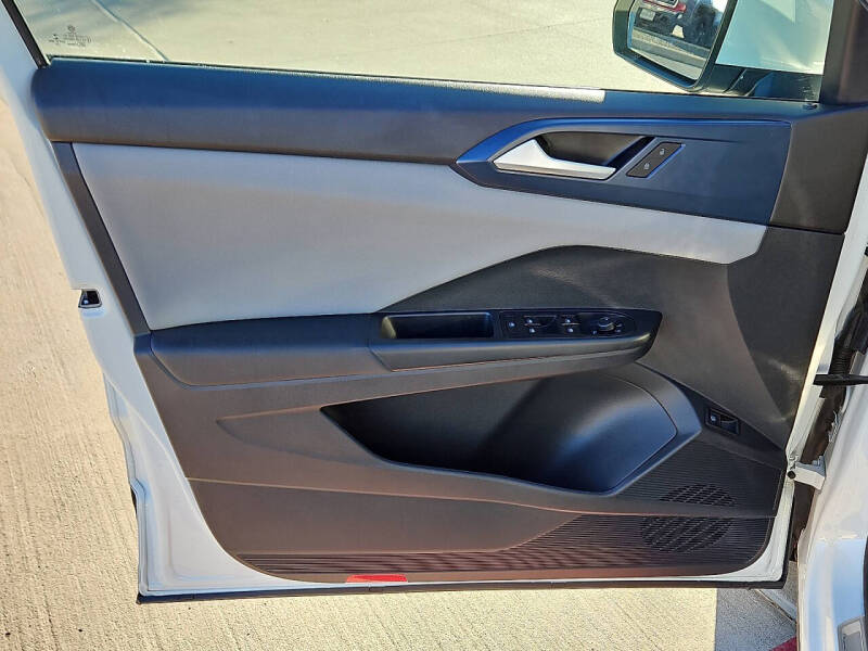 2022 Volkswagen Taos