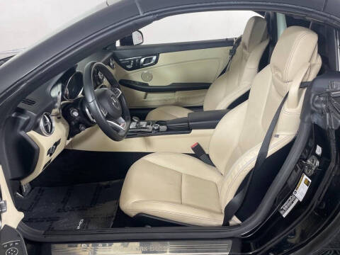 2019 Mercedes-Benz SLC SLC 300