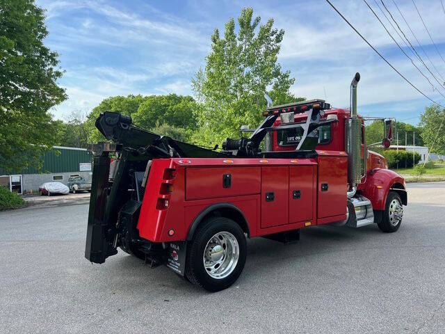 2008 Peterbilt 335