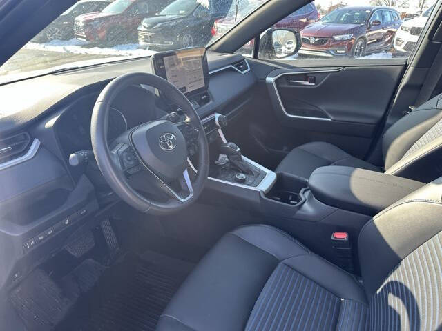 2025 Toyota RAV4 Hybrid XSE