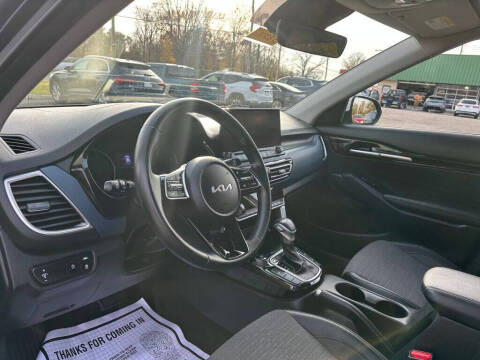 2022 Kia Seltos Nightfall