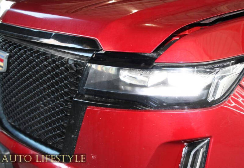 2023 Cadillac Escalade Sport