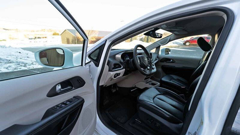2022 Chrysler Pacifica Touring L