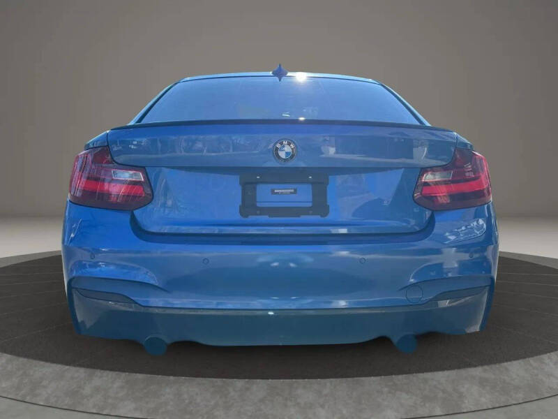 2016 BMW 2 Series M235i