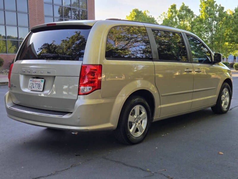 2012 Dodge Grand Caravan SXT