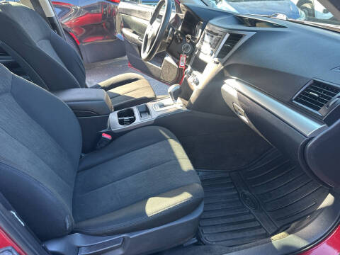 2014 Subaru Outback 2.5i