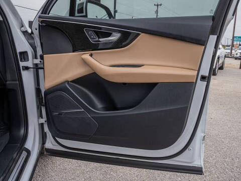 2020 Audi Q7 quattro Premium Plus 55 TFSI