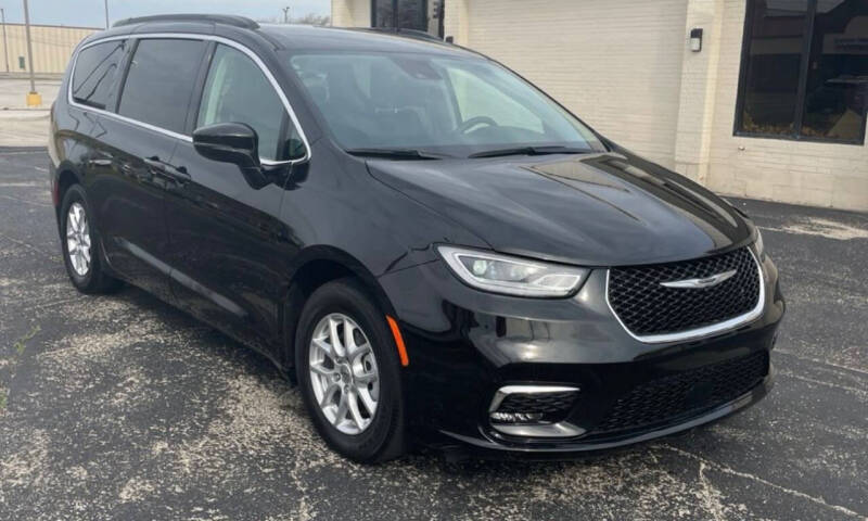 2022 Chrysler Pacifica Touring L