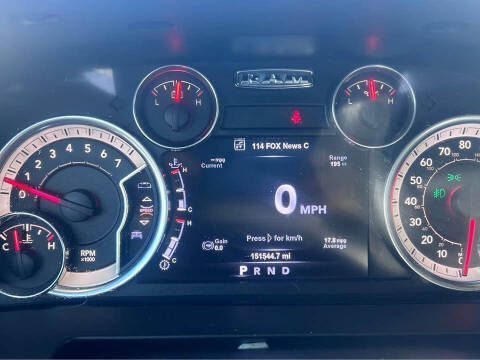 2017 RAM 1500 SLT