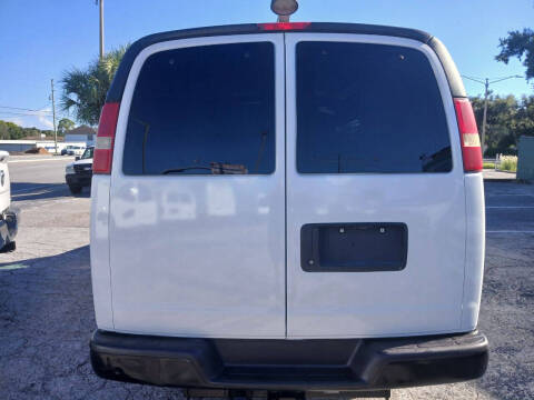 2011 Chevrolet Express 2500