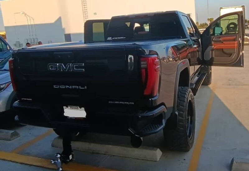 2024 GMC Sierra 2500HD Denali Ultimate