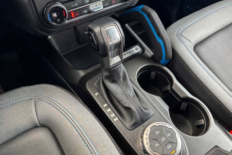 2023 Ford Bronco Black Diamond Advanced