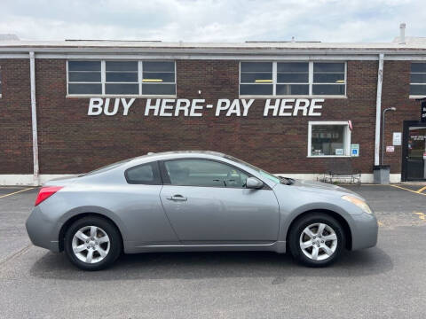 2008 Nissan Altima for sale at Kar Mart in Milan IL