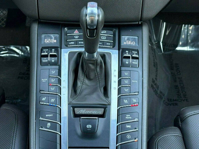2017 Porsche Macan