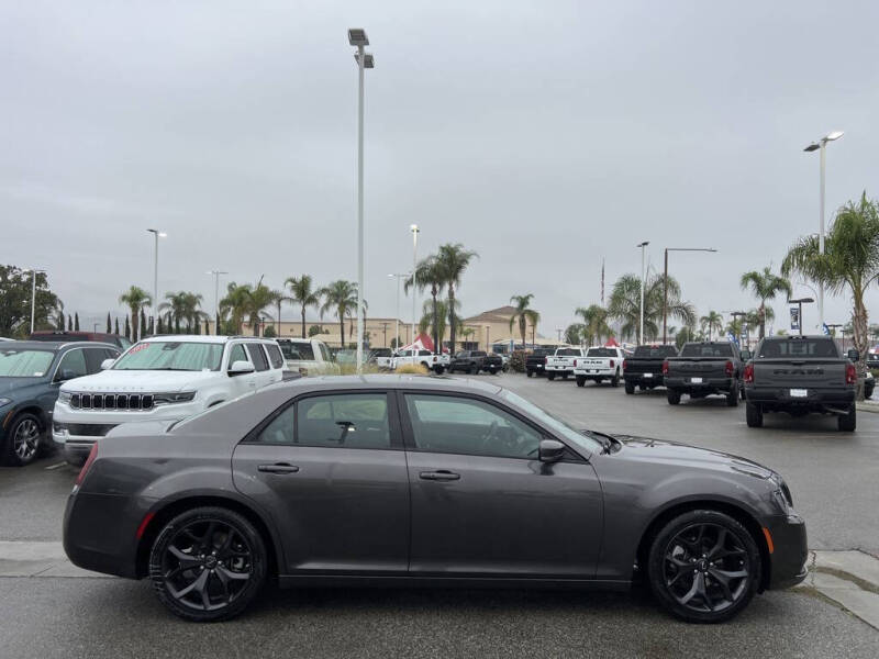 2023 Chrysler 300 S V6