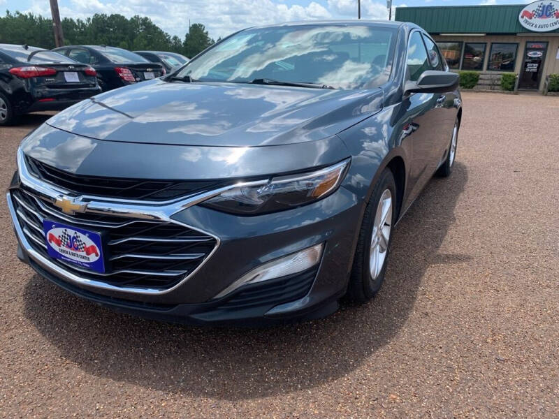 2020 Chevrolet Malibu for sale at JC Truck and Auto Center in Nacogdoches TX