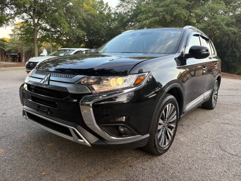 2020 Mitsubishi Outlander SEL's photo