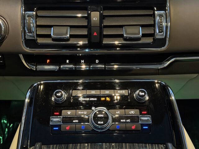 2020 Lincoln Navigator L Black Label