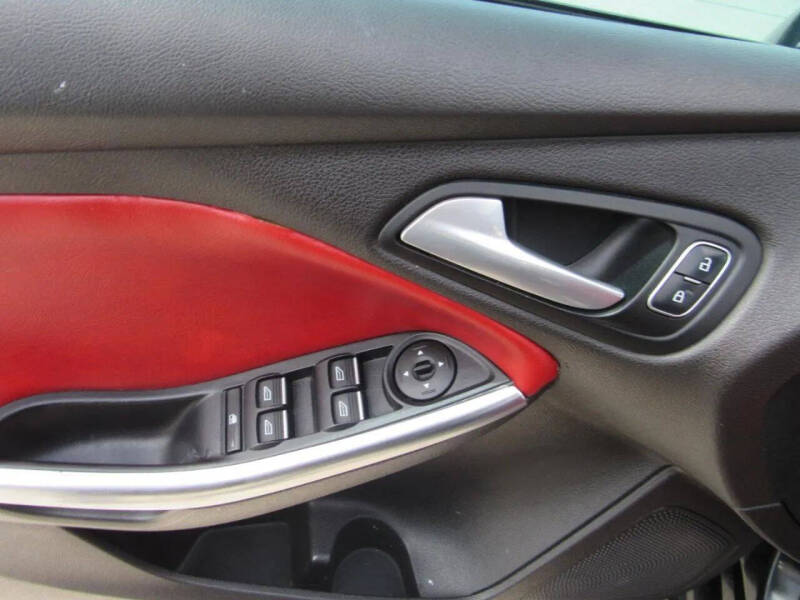 2016 Ford Focus ST