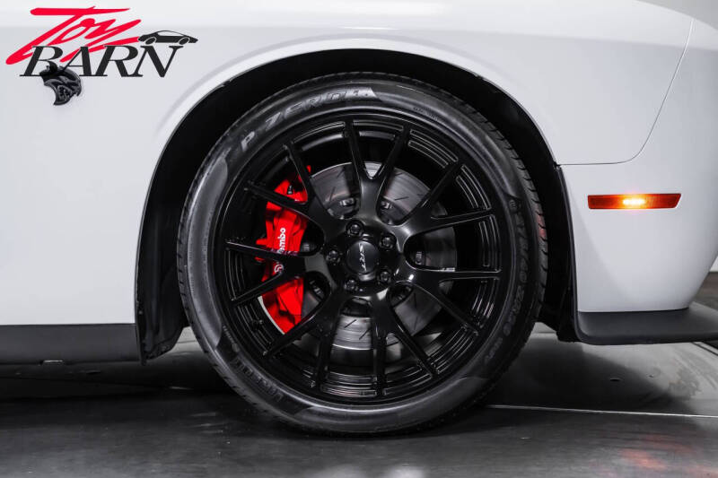 2015 Dodge Challenger SRT Hellcat