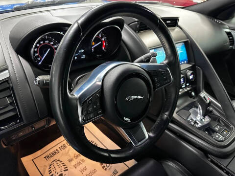 2019 Jaguar F-TYPE P300