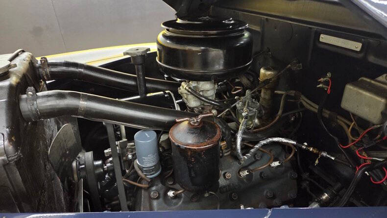 1947 Ford Deluxe