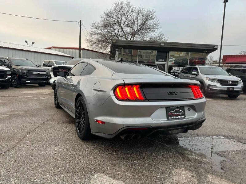 2021 Ford Mustang