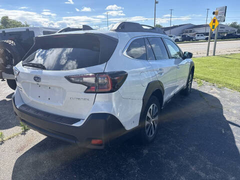 2024 Subaru Outback Premium