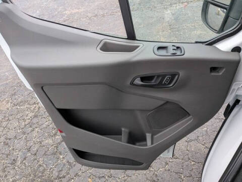 2026 Ford Transit 250