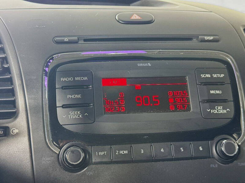 2017 Kia Forte5 LX