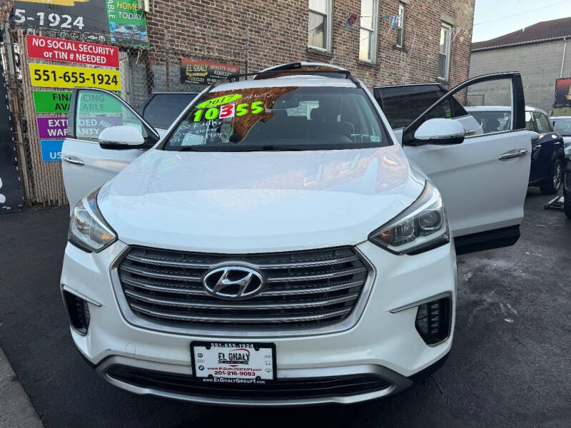 2017 Hyundai Santa Fe SE
