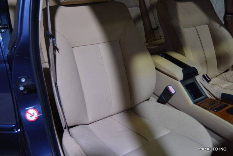 2002 BMW 5 Series 525i