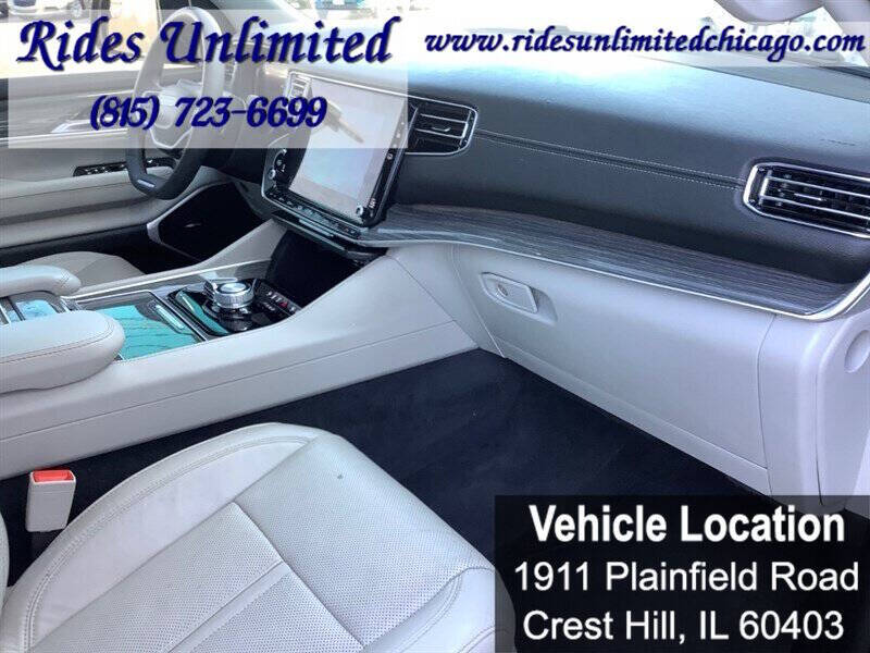 2022 Jeep Wagoneer Series II