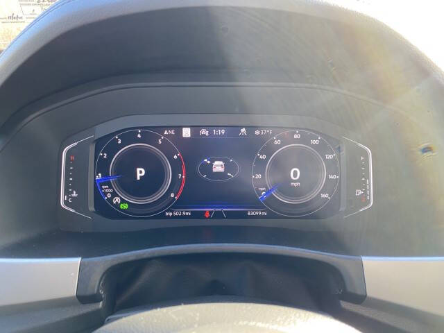 2022 Volkswagen Atlas Cross Sport V6 SEL Premium R-Line 4Motion