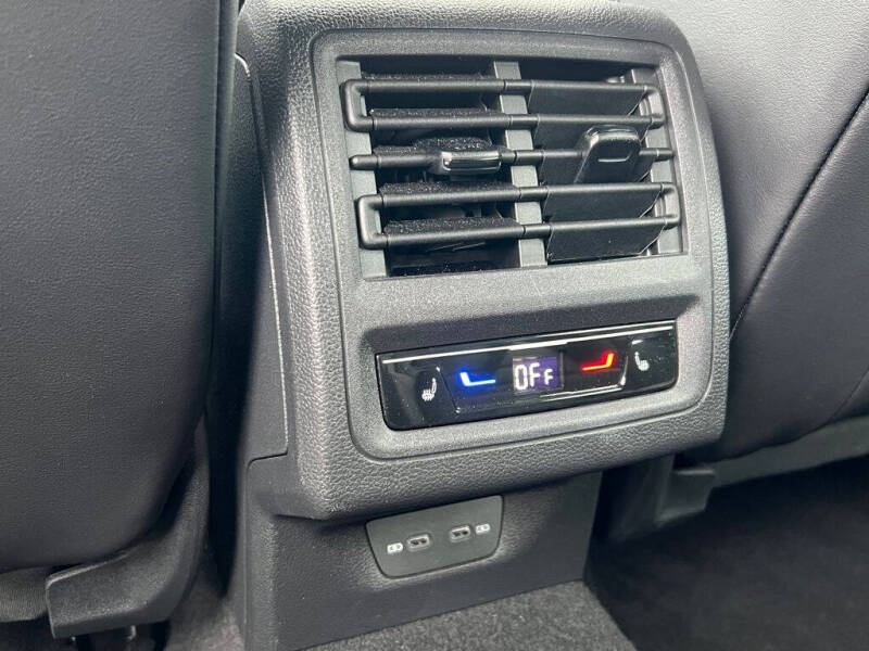 2023 Volkswagen Golf R 20th Anniversary Edition