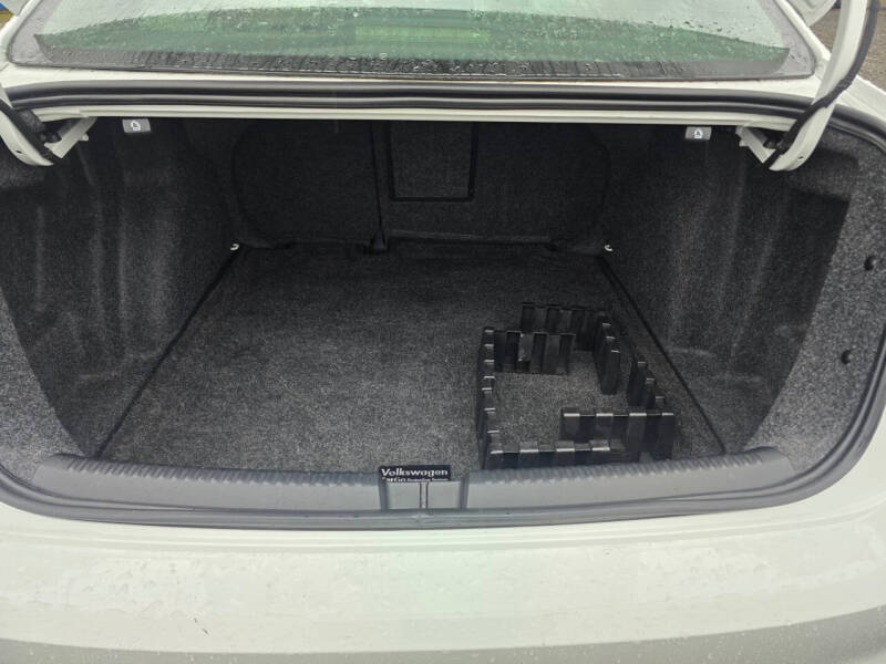 2016 Volkswagen Jetta 1.8T Sport