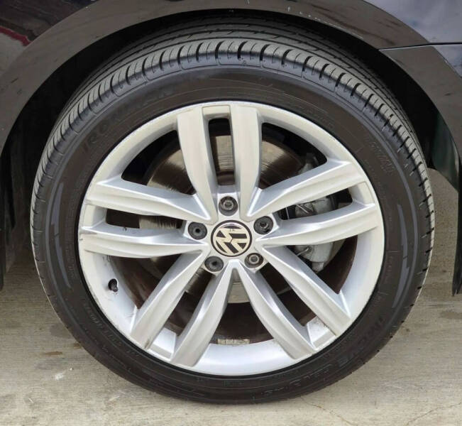 2019 Volkswagen Passat Wolfsburg